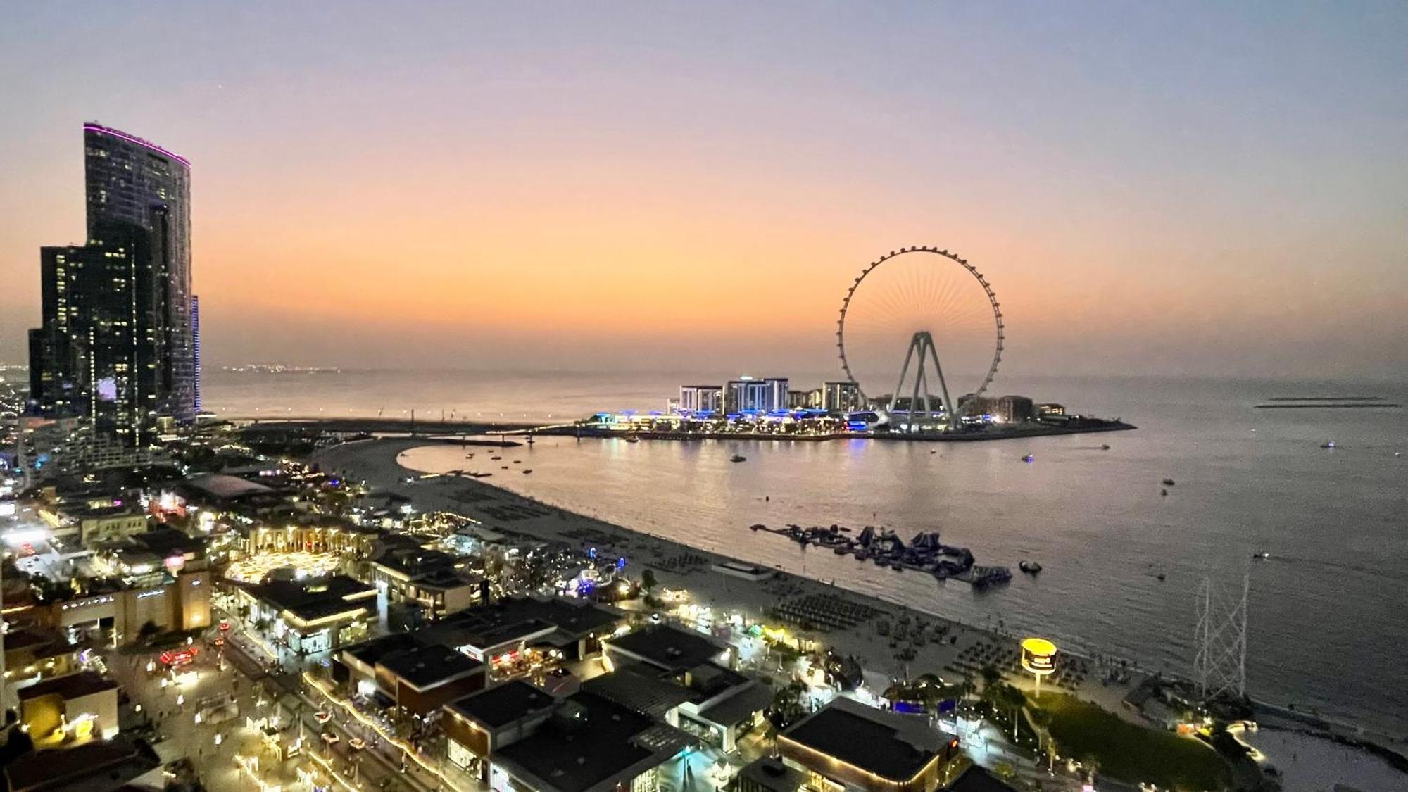 Jbr Beachfront Luxe Apartment All Rooms Sea Facing Dubai Bagian luar foto