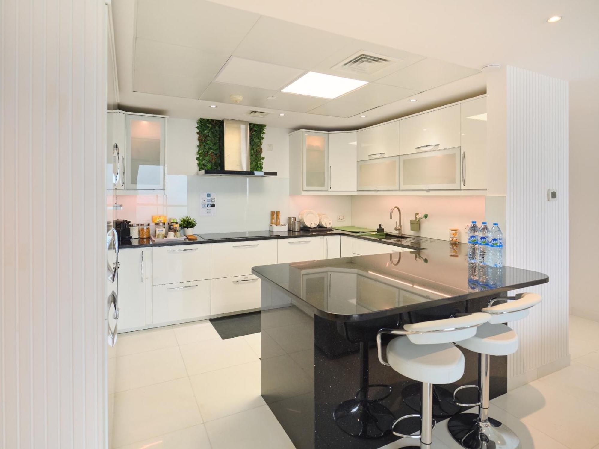 Jbr Beachfront Luxe Apartment All Rooms Sea Facing Dubai Bagian luar foto